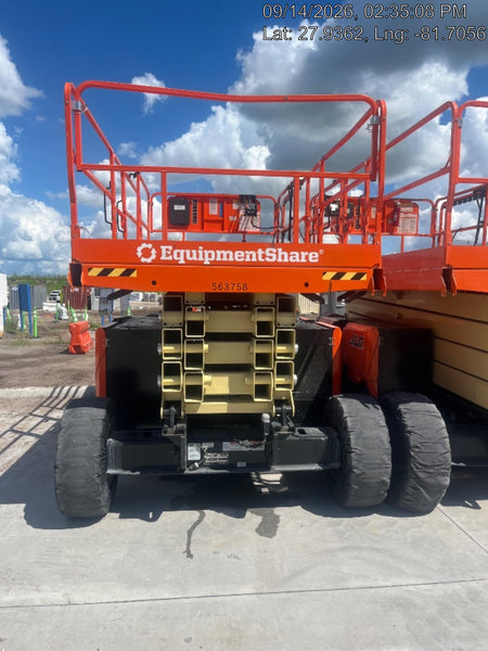 2025 JLG RT4394