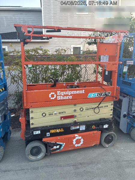 2022 JLG ES1932