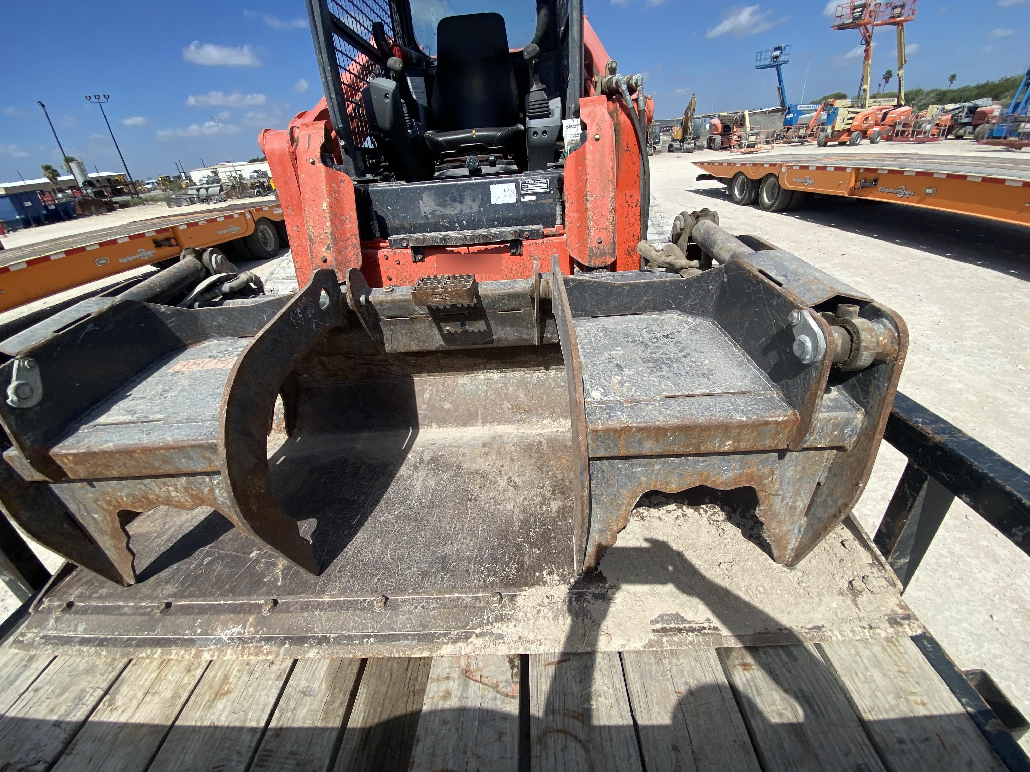 2019 PALADIN 76" Scrap Grapple Bucket - Paladin