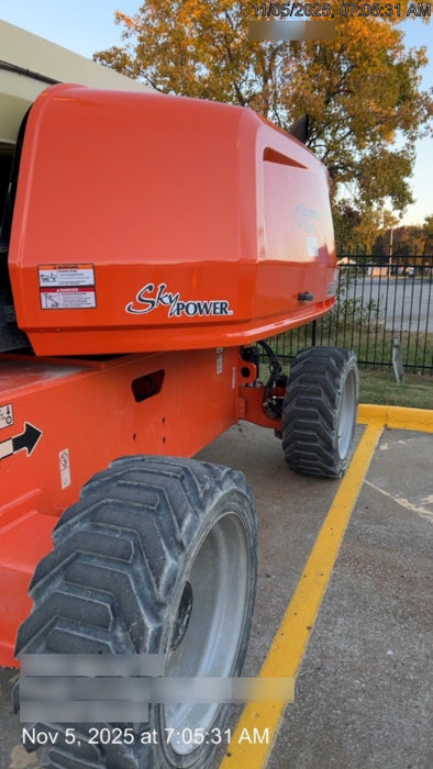 2020 JLG 660SJ