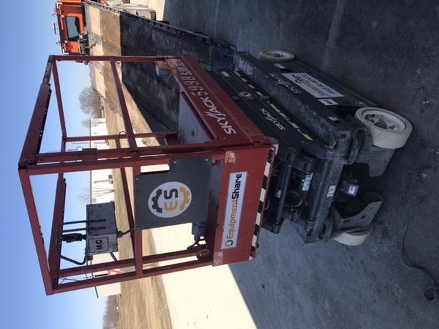 2017 Skyjack SJIII-3219 Skyjack SJ3219, Trojan Battery Set, Extended Warranty 5yr/5k hr