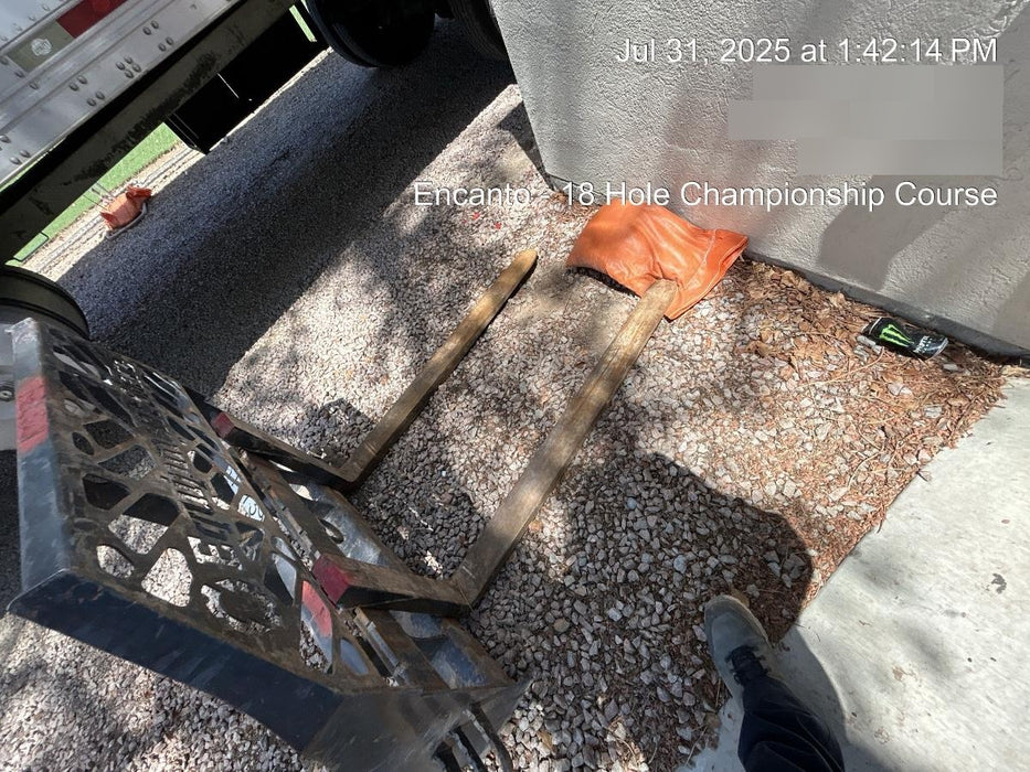 2021 PALADIN 48" Pallet Forks - Paladin