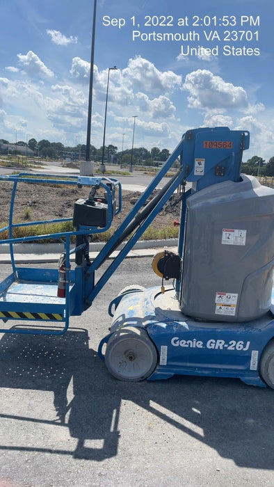 2020 GENIE GR-26J