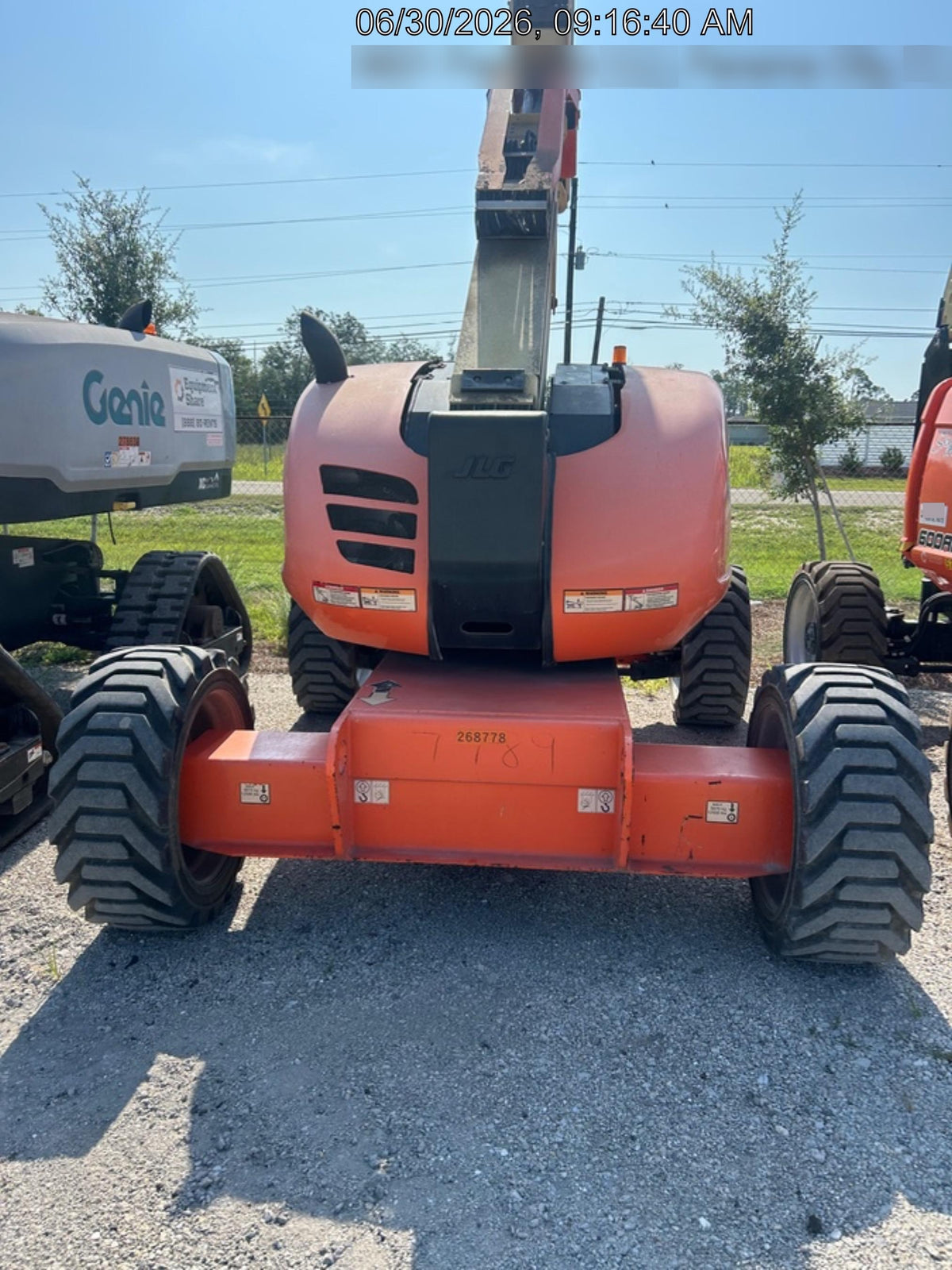 2022 JLG 600AJ