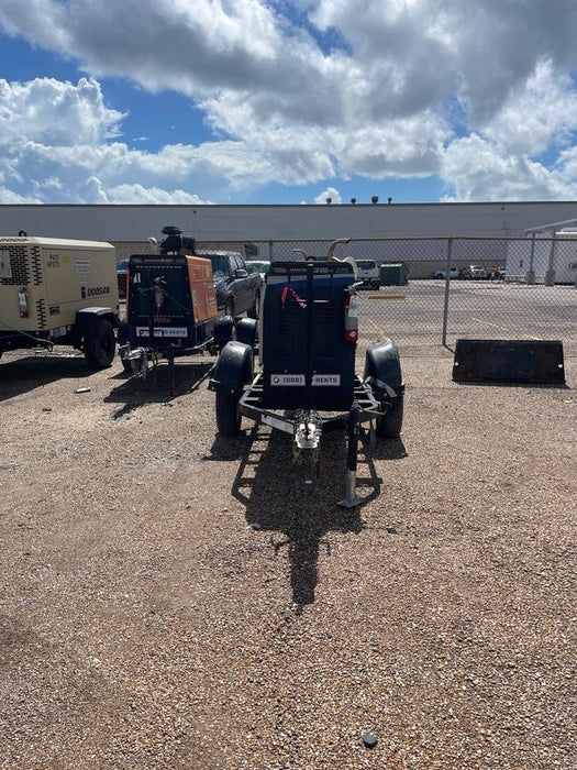 2019 Lincoln Electric Vantage 322 Welder Ready-Pak 3, Two wheel trailer, Fender and Light kit, Cable Rack