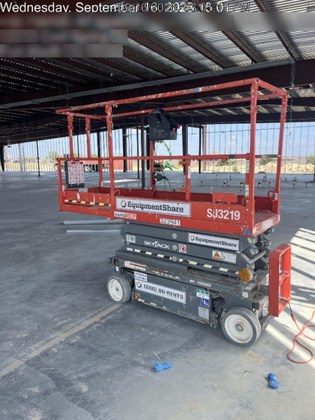 2023 SKYJACK SJ3219