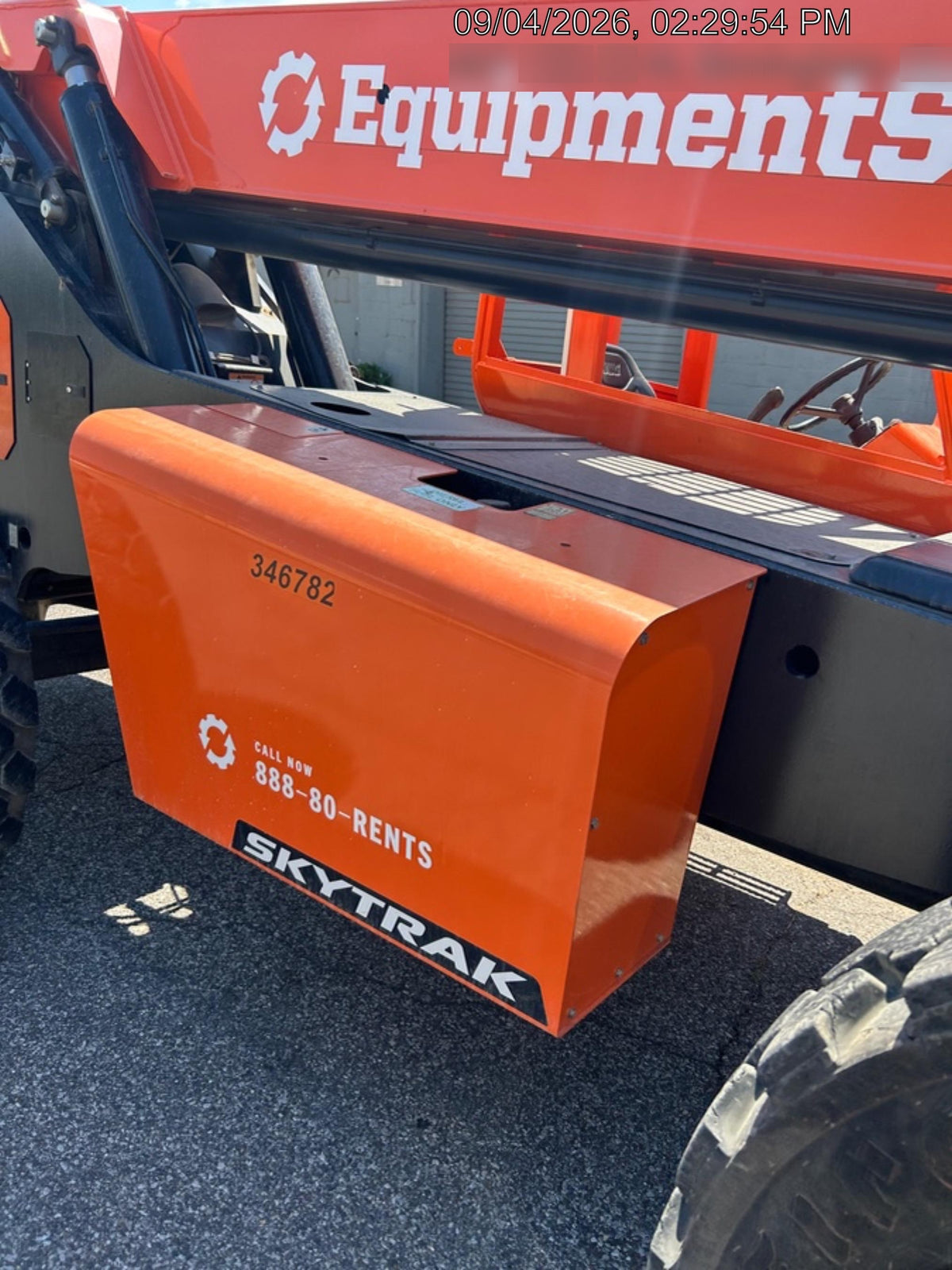 2023 SKYTRAK 8042
