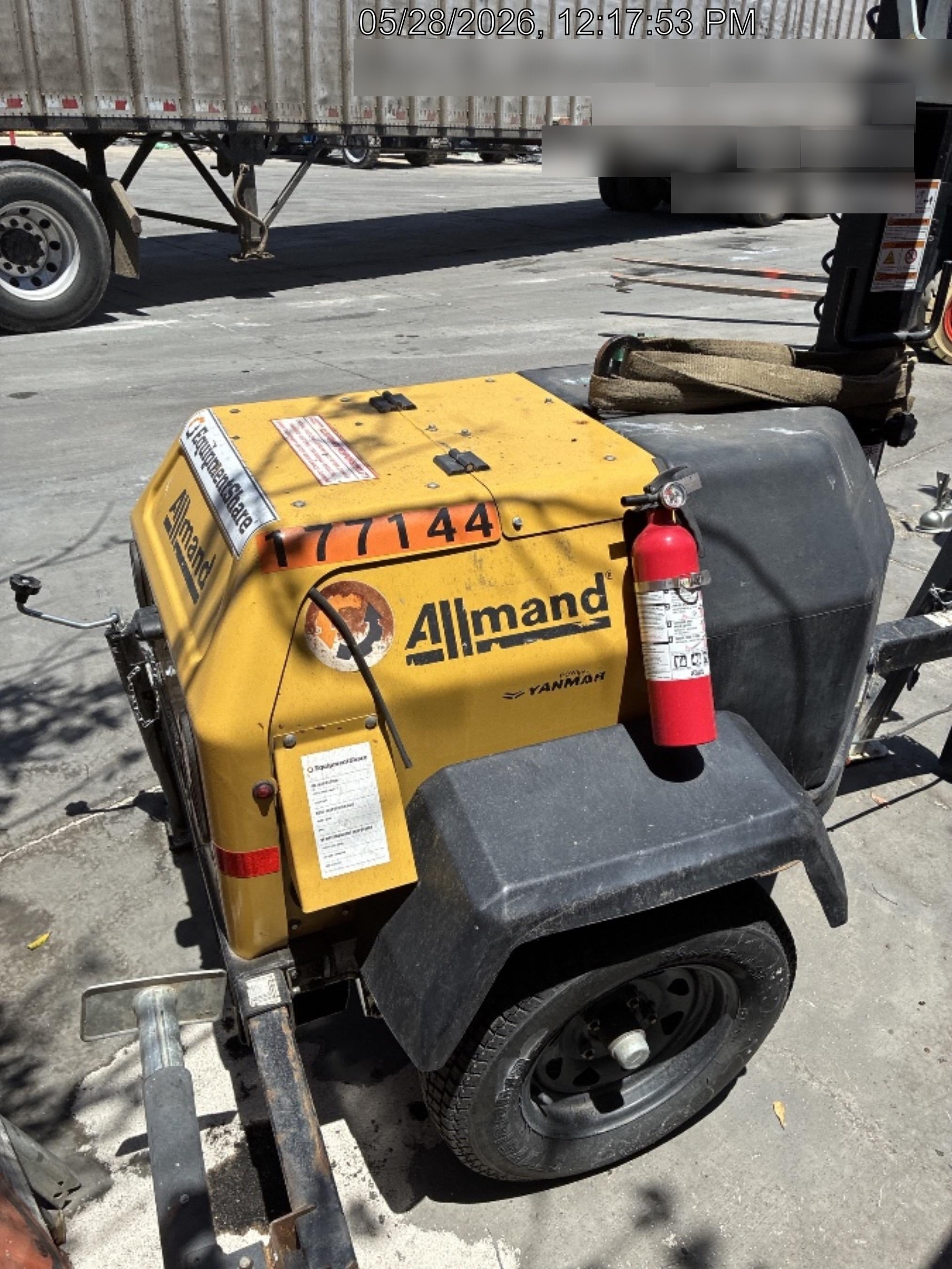 Allmand NLV3GR 2.4 - 4kW Light Plant - LED