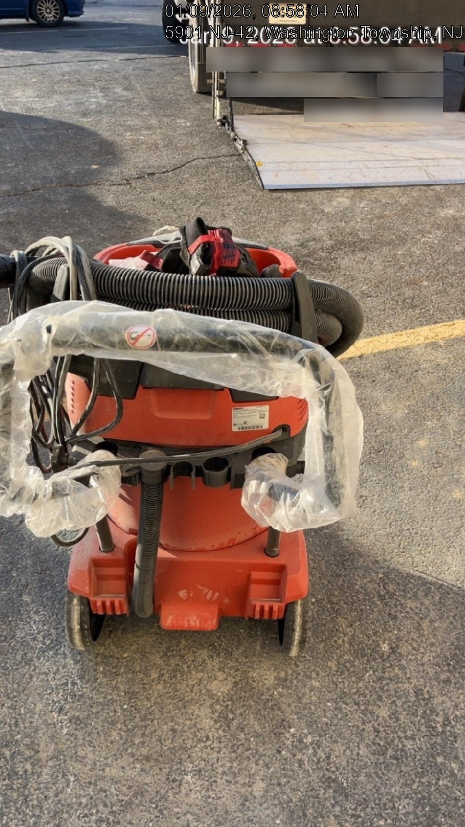 2025 HILTI VC 300-17 X