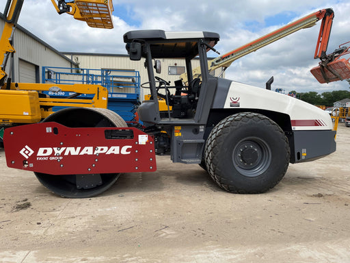 2023 DYNAPAC CA2500D