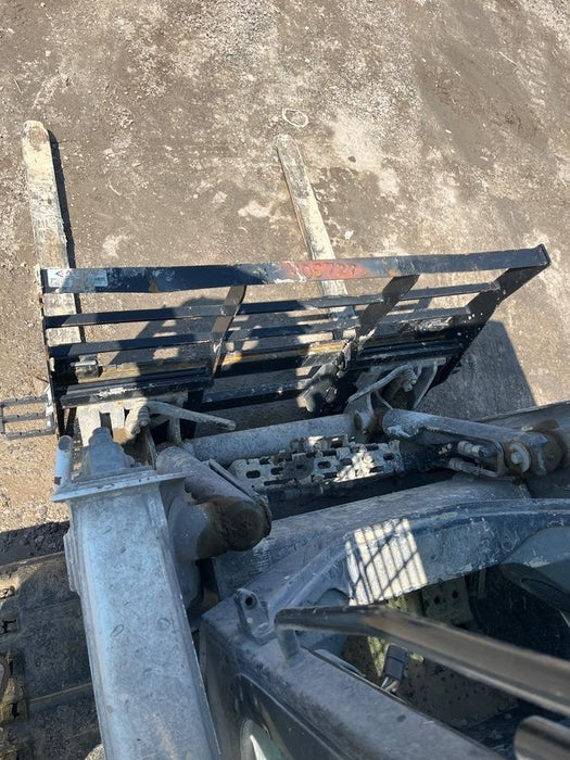 2024 ARROW MATERIAL HANDLING F5100CB