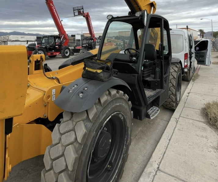 2024 JCB 512-56