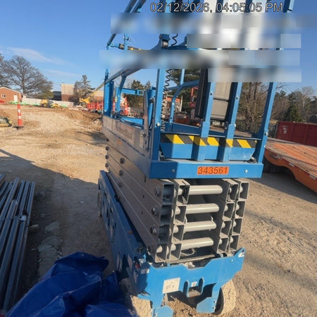 2023 GENIE GS-3232