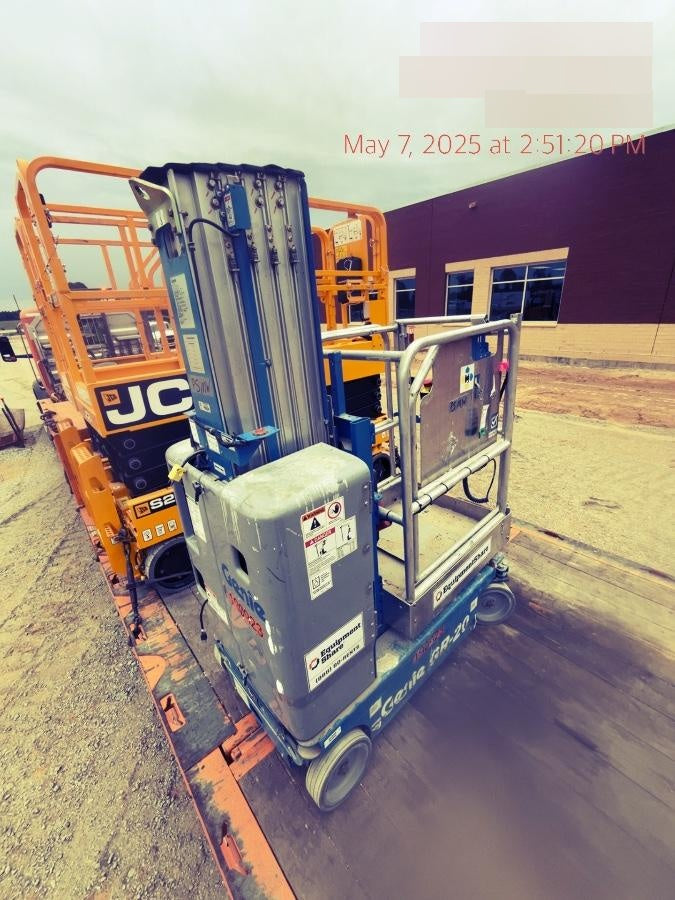2021 GENIE GR-20