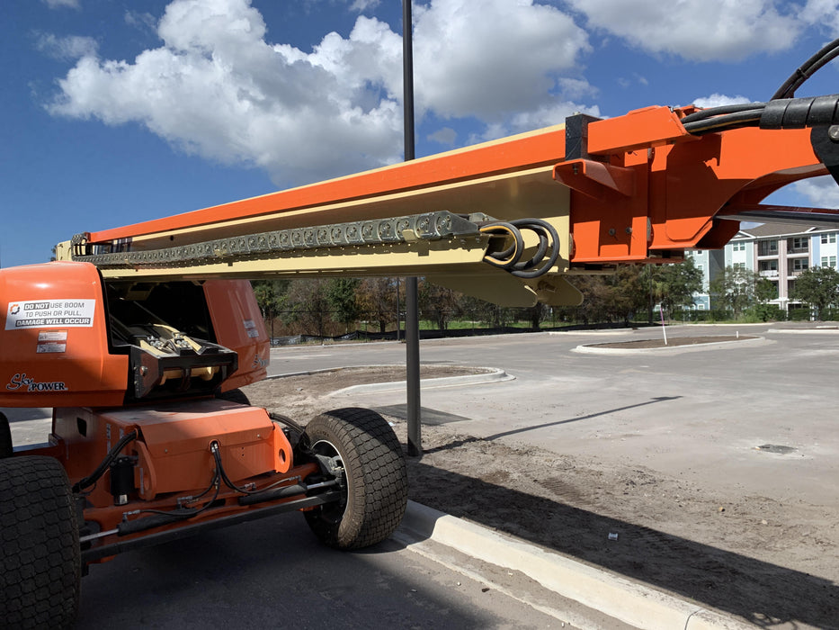 2020 JLG 660SJ