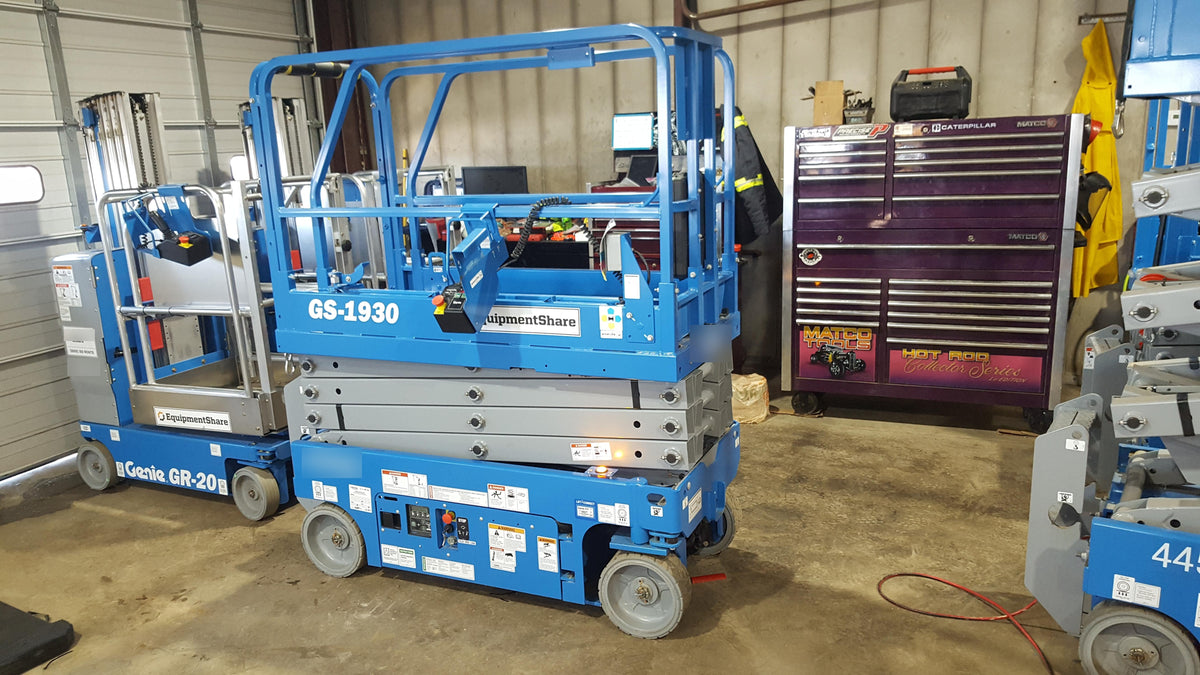 2019 Genie GS-1930 Fixed rails with chain Entry