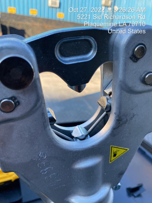 2021 DEWALT DCE350M2