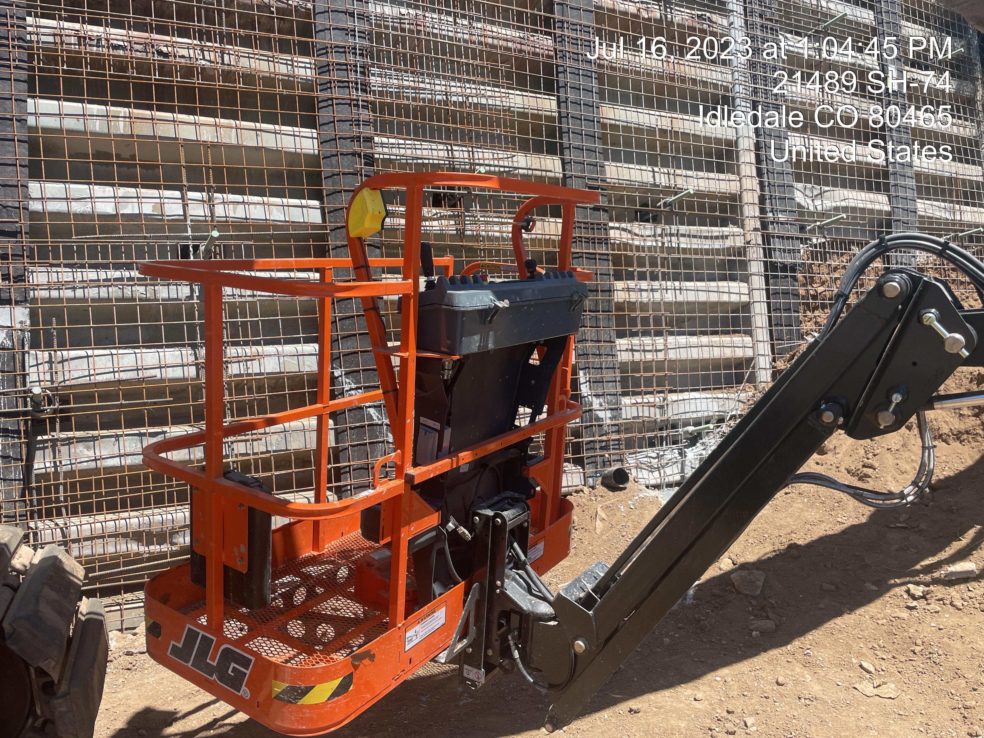 2023 JLG 340AJ
