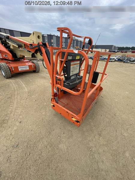 2021 JLG E450AJ