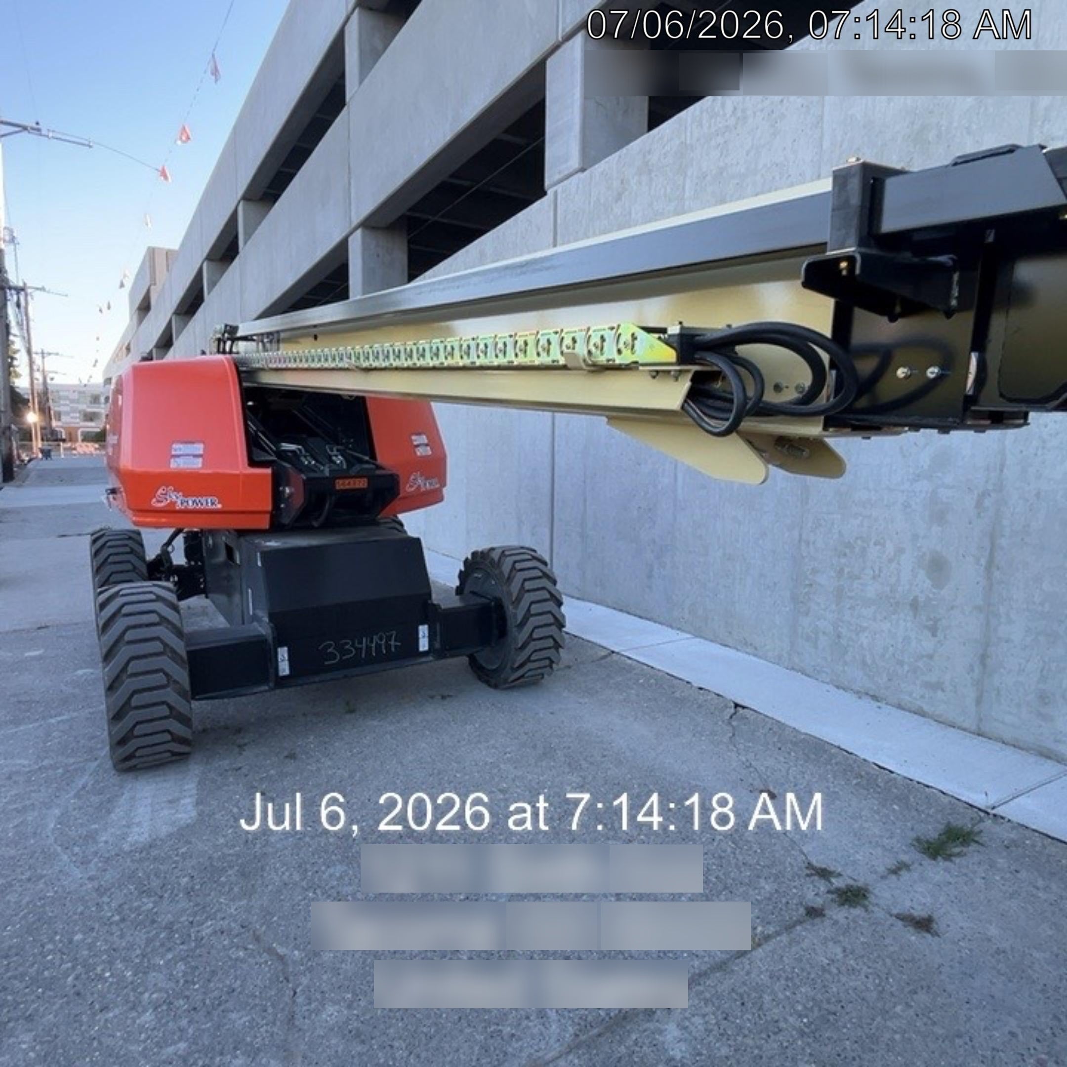 2025 JLG 660SJ