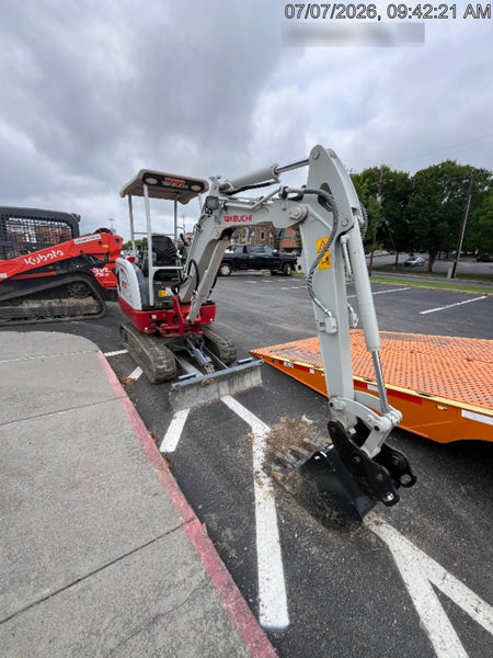 2022 TAKEUCHI TB225R