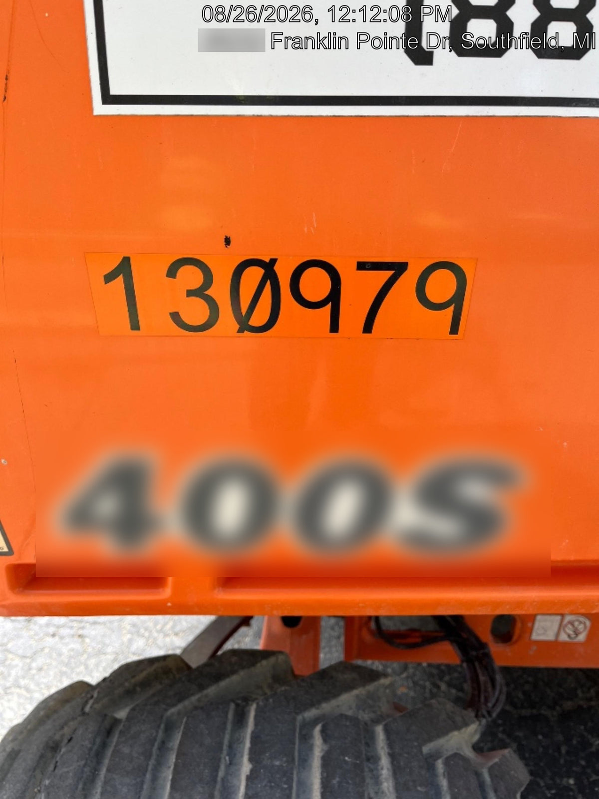 2021 JLG 400S