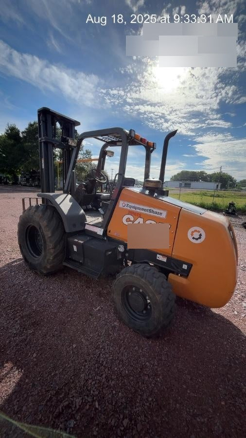 2023 CASE 588H