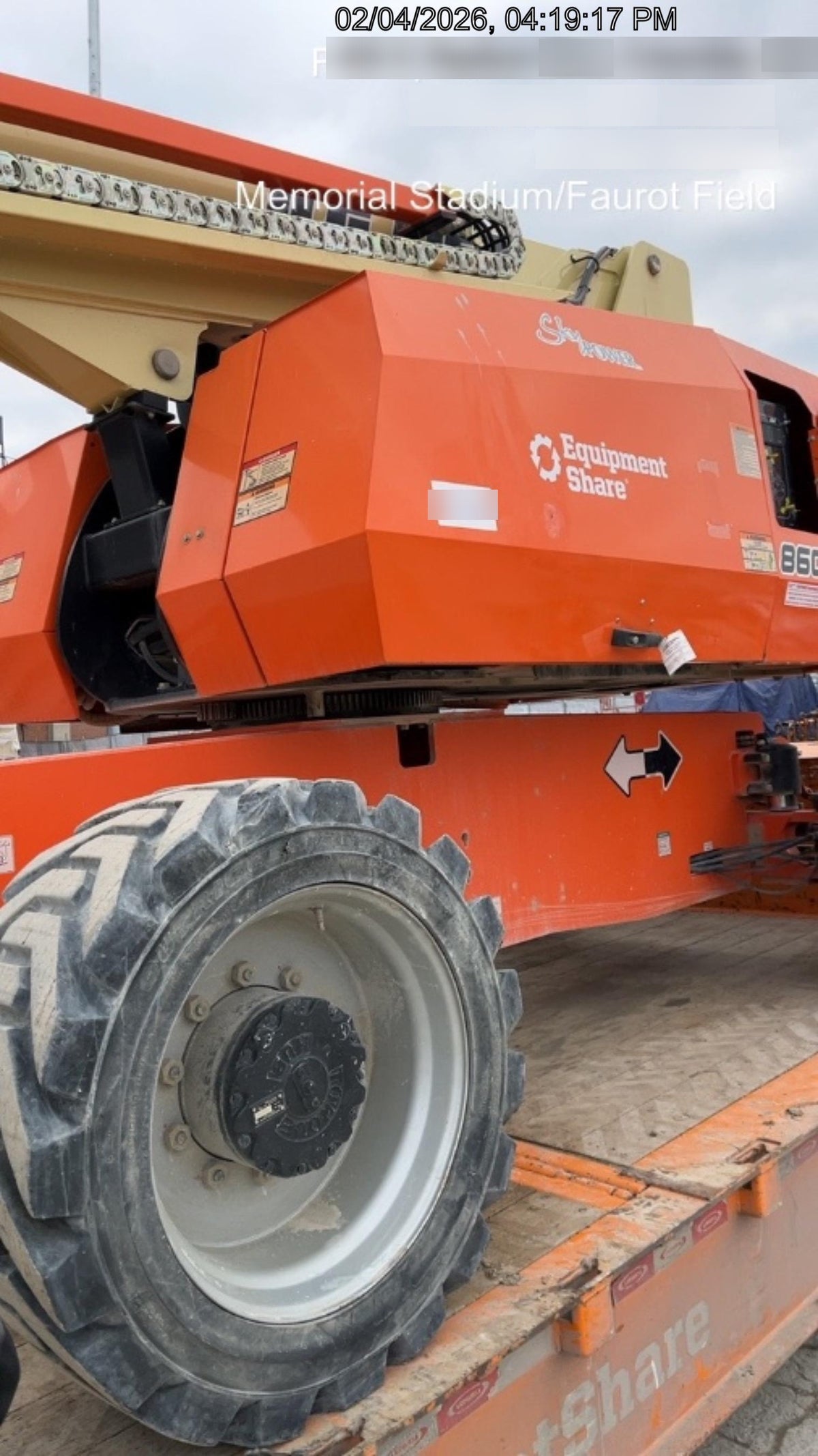 2022 JLG 860SJ