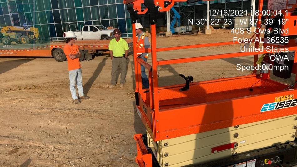 2021 JLG ES1932