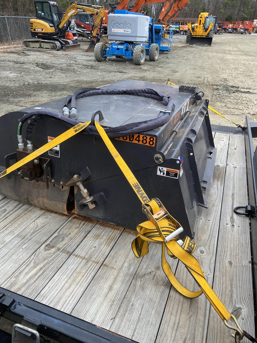 2021 PALADIN Sweepster SB72