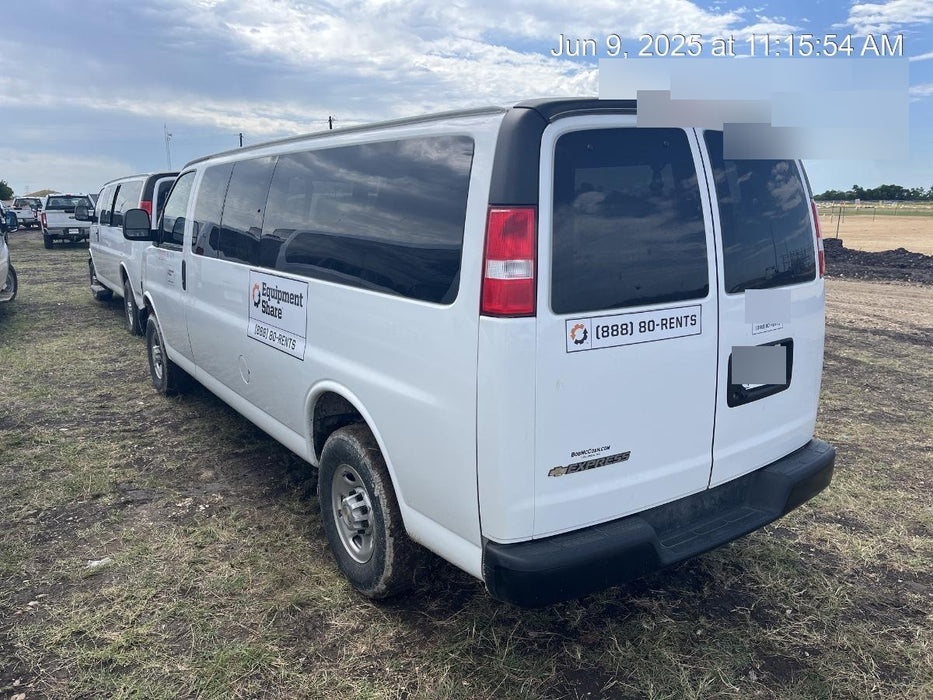2023 CHEVROLET Express Van - Rental