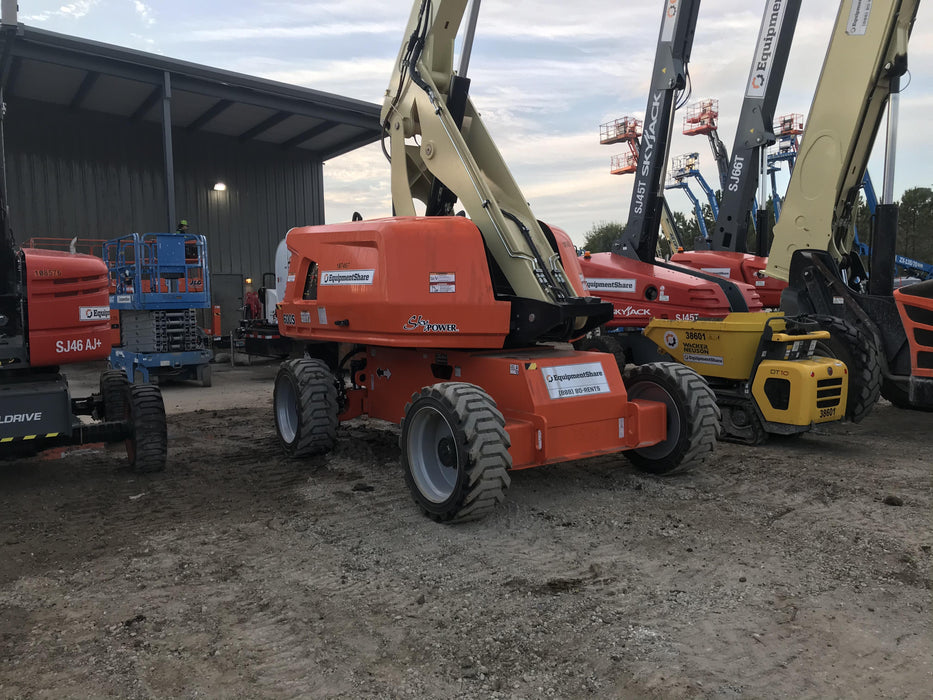 2020 JLG 600S