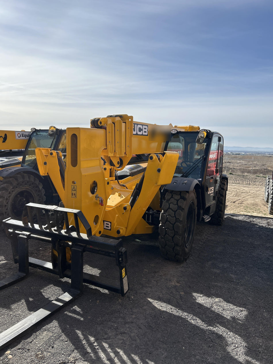 2026 JCB 510-56