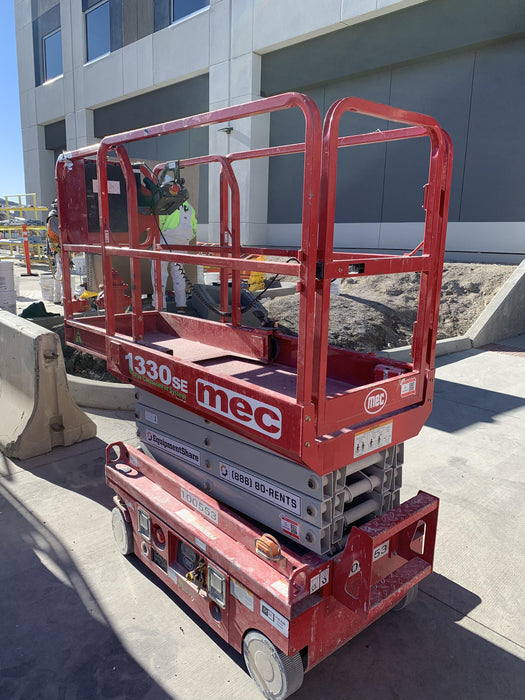 2020 MEC 1330SE Solid NM Tires, Steel Swing out Doors, LCS, Beacon, 900W Invertor