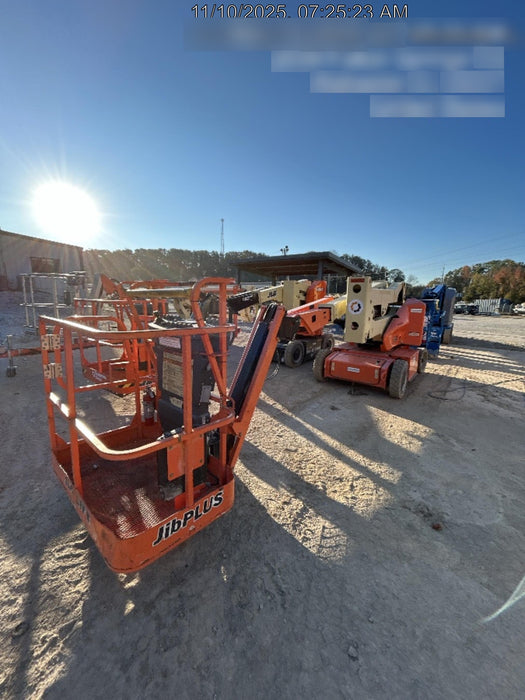 2019 JLG E400AJPN