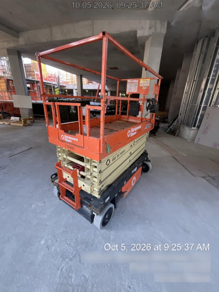 2022 JLG R3246