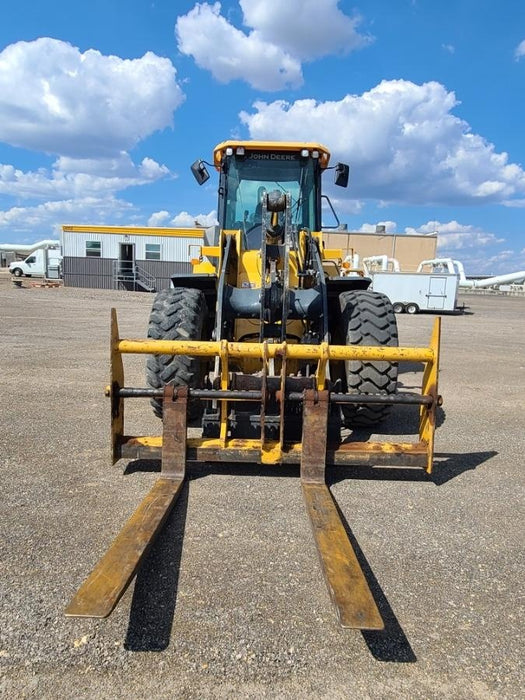 2020 JOHN DEERE 96" Loader Fork Carriage - John Deere