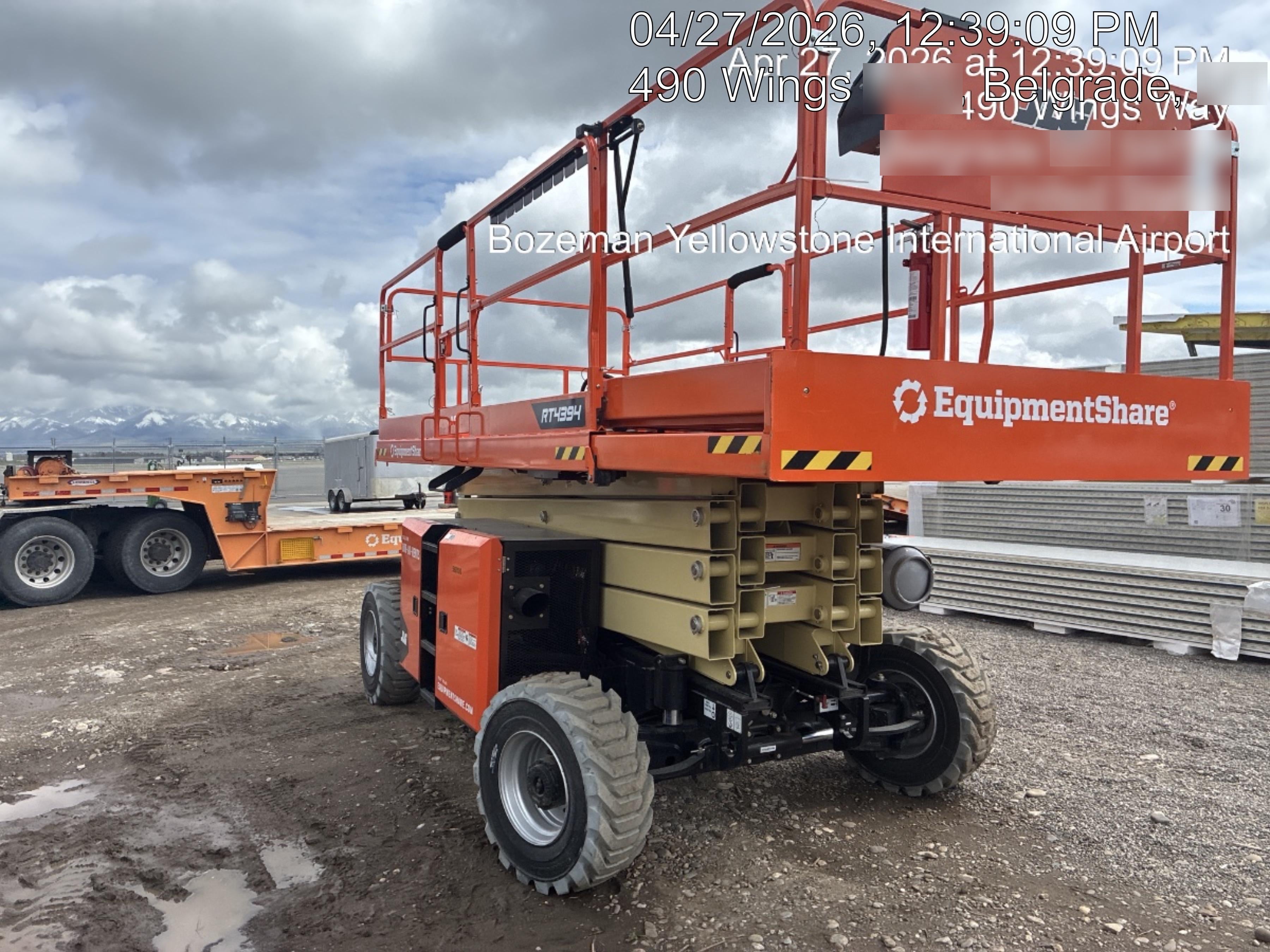 2025 JLG RT4394