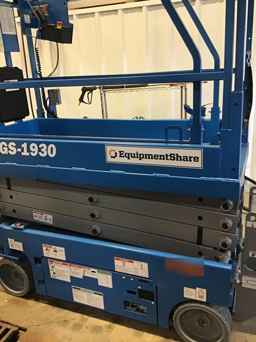 2019 Genie GS-1930 Fixed Rails with Chain Entry