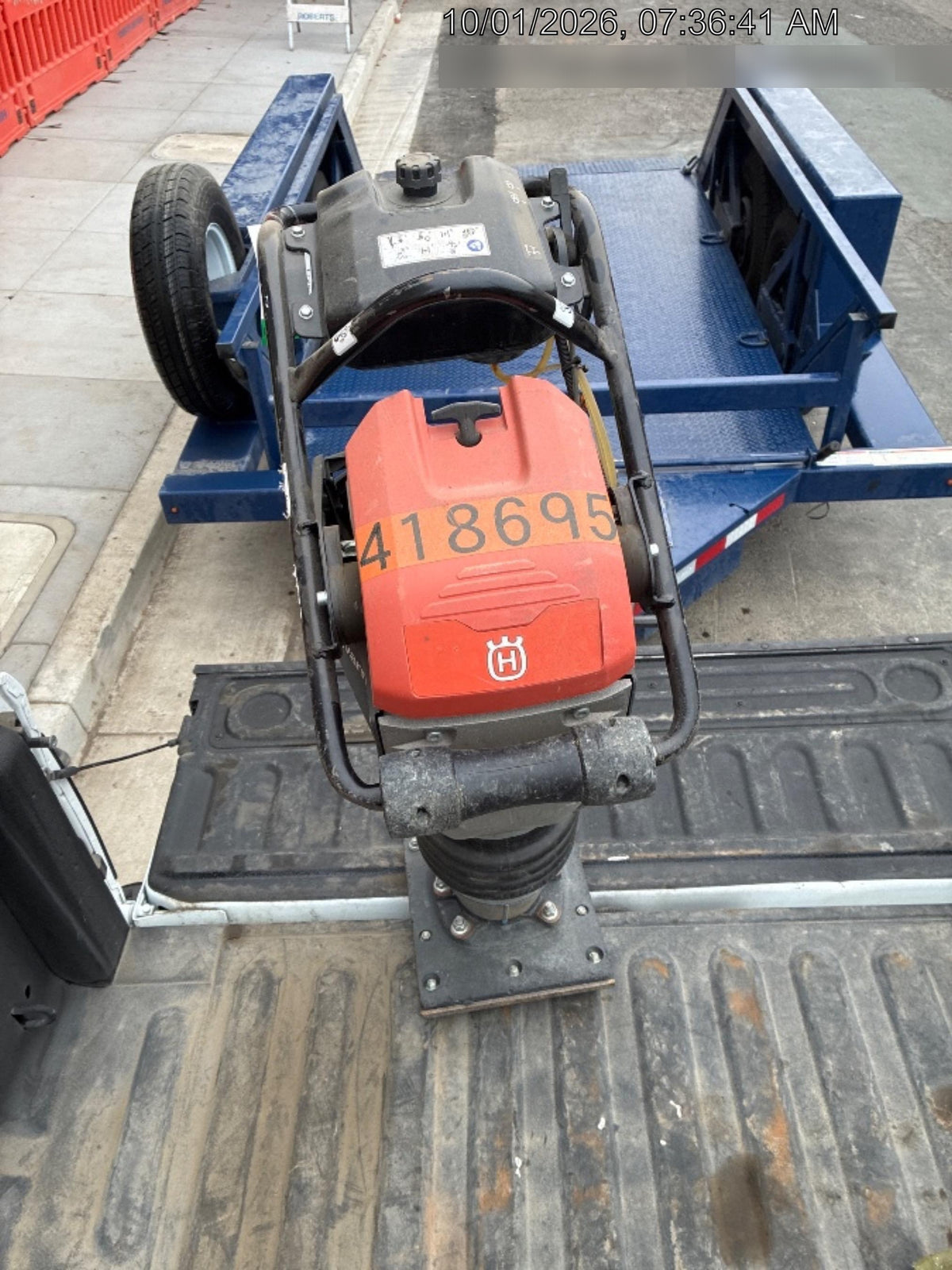 2024 HUSQVARNA LT6005
