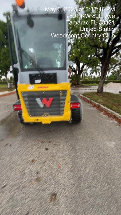 2025 WACKER NEUSON DW311 Cab Turf Tires