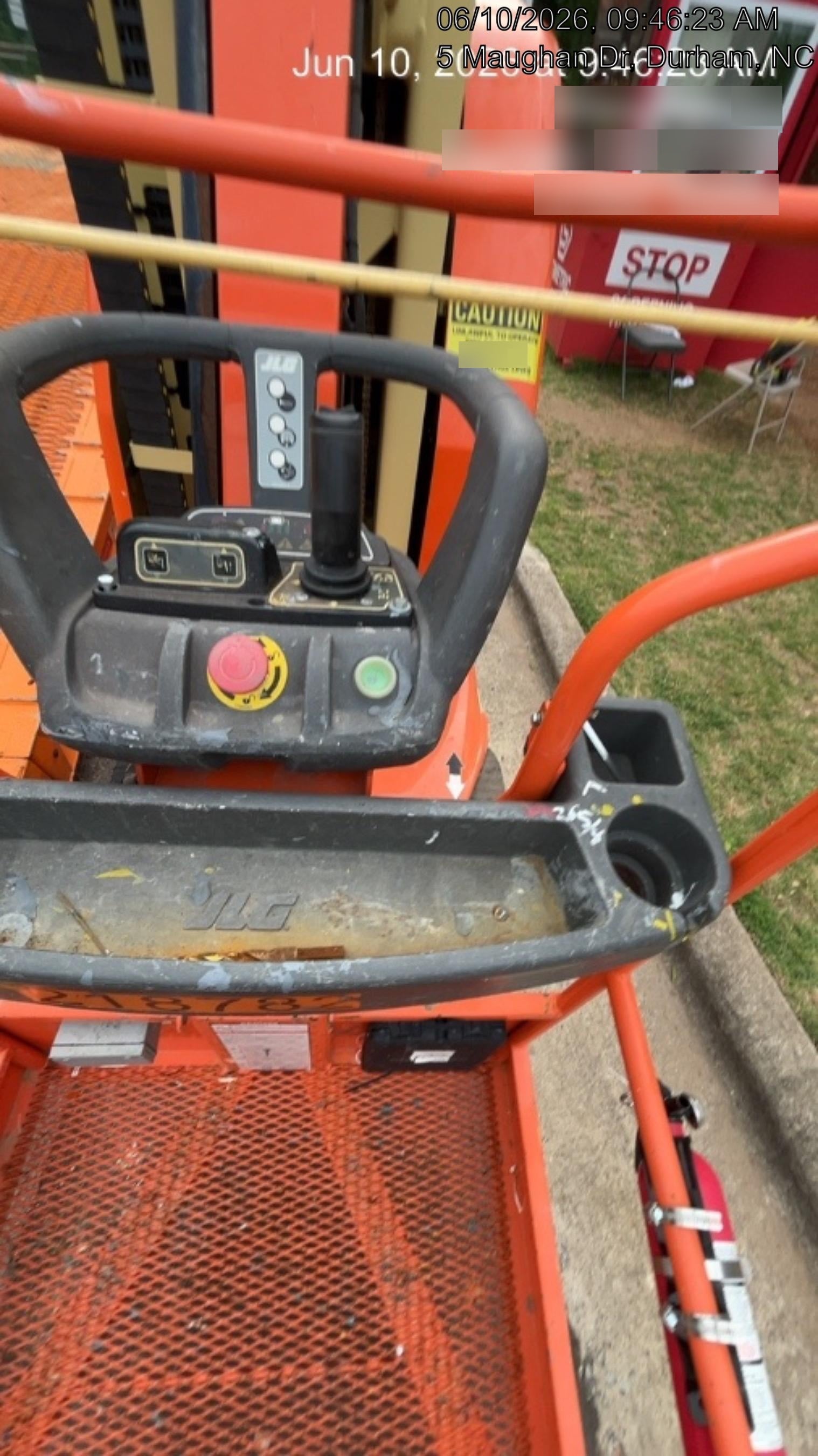 2022 JLG 26E