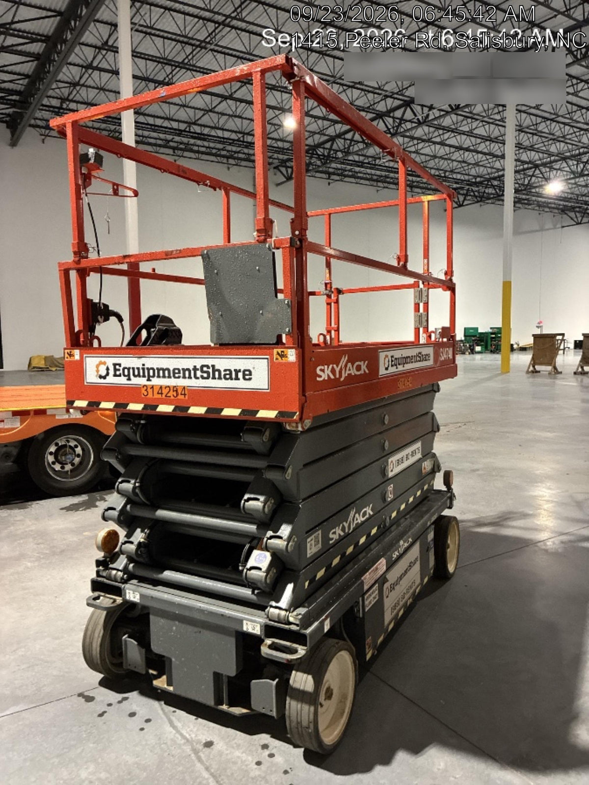 2023 SKYJACK SJ4740