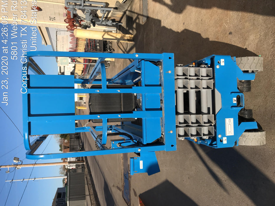 2019 Genie GS-1930 Fixed rails with chain Entry