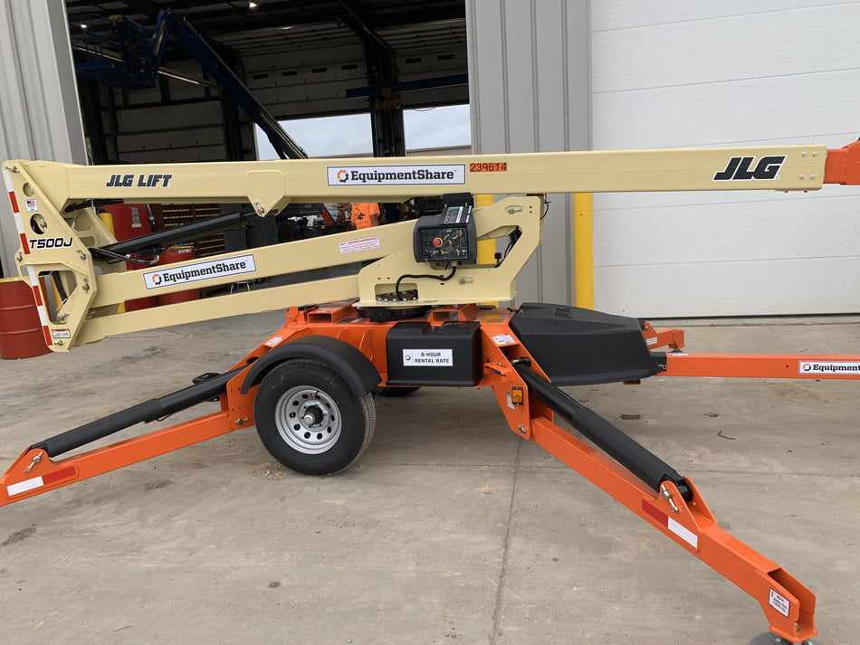 2022 JLG T500J