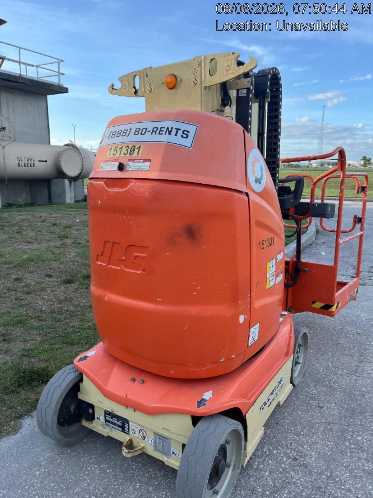 2021 JLG 26E
