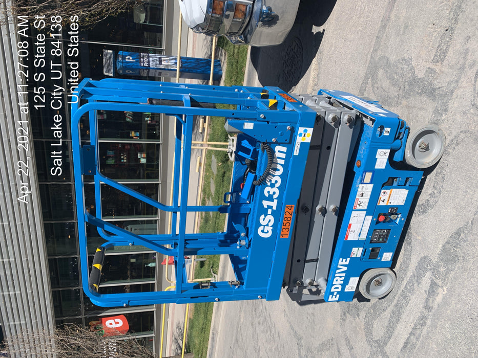 2021 GENIE GS-1330m
