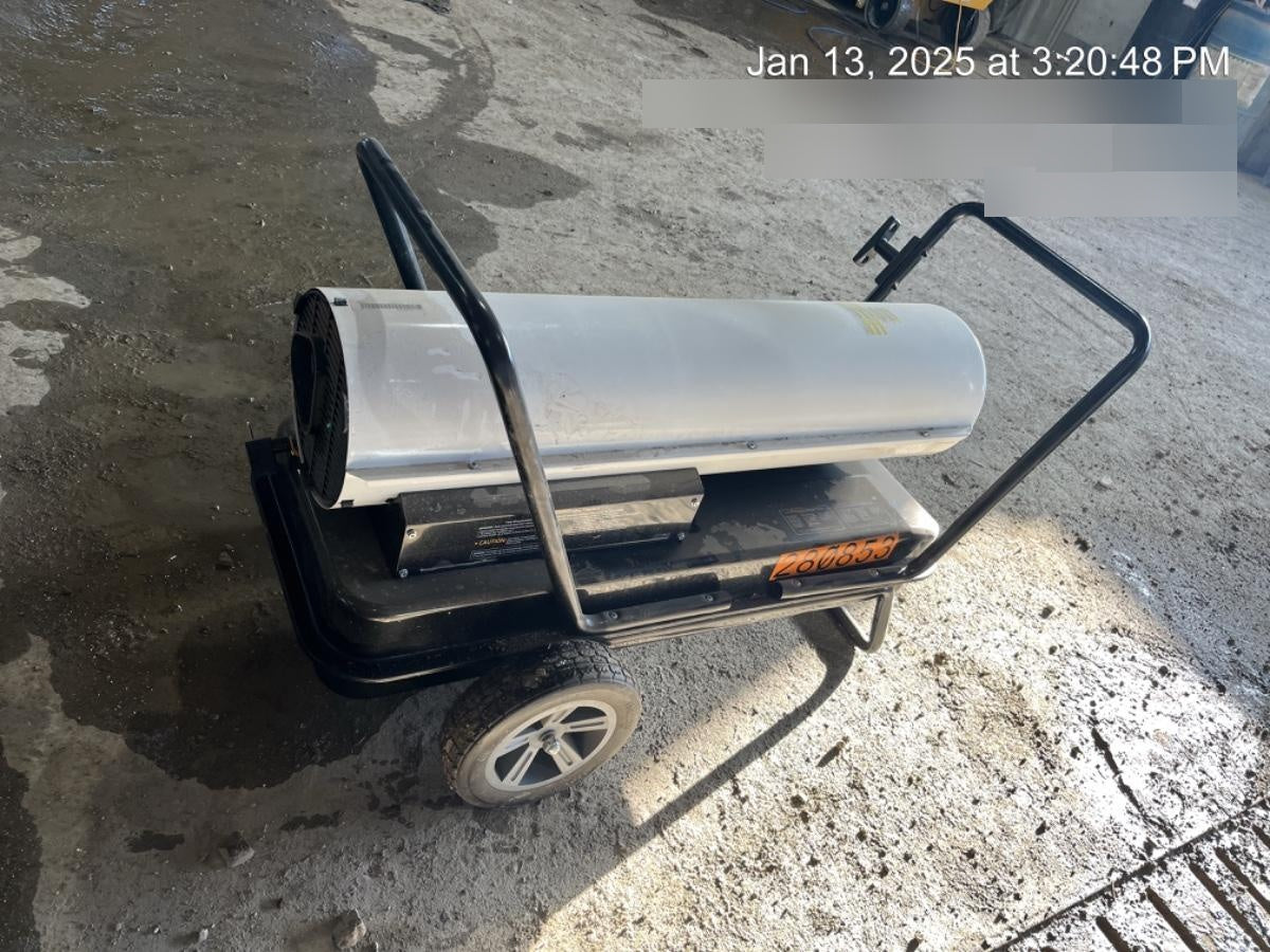 2022 LB WHITE Tradesman K175