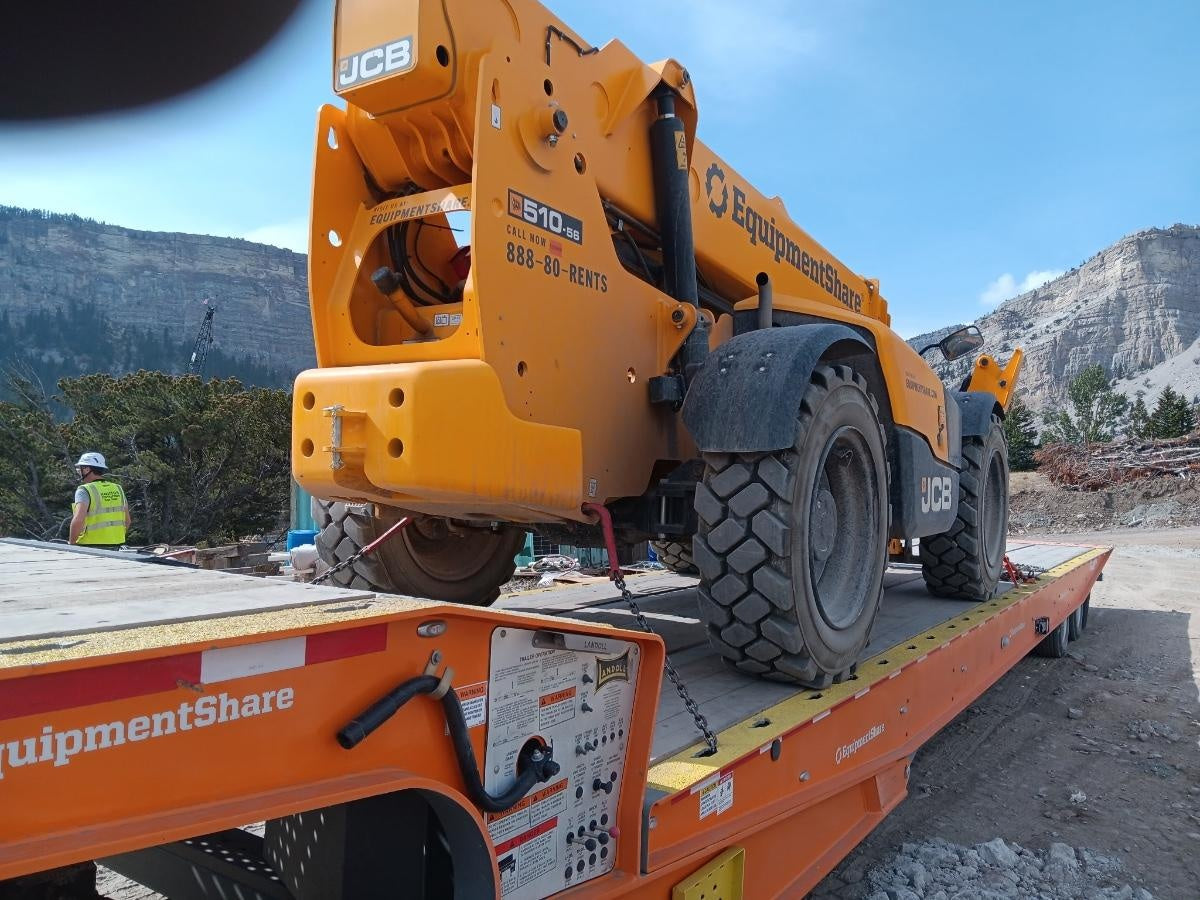 2025 JCB 510-56