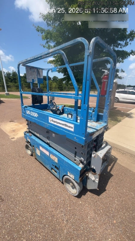 2019 Genie GS-1930 Fixed rails with chain Entry